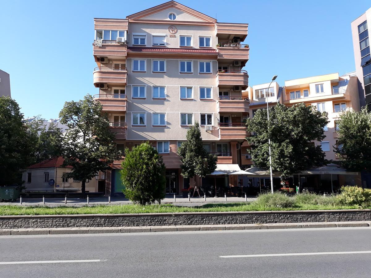 Ap Apartment Near Center Park Skopje Eksteriør billede